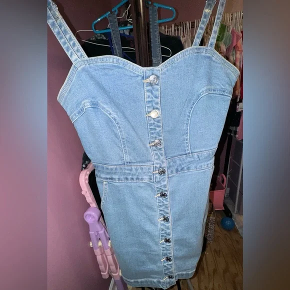 Guess | Dresses | Vintage Guess Denim Dress Stretch Material | Poshmark